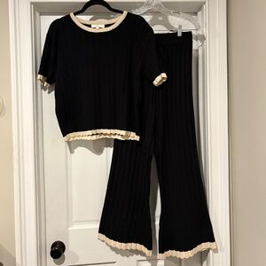 Black and Cream Women's Knit Set